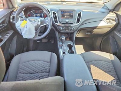 Zdjęcie 8 z 12 samochodu: 2021 CHEVROLET EQUINOX LT VIN:3GNAXUEV2MS101266 - miniatura
