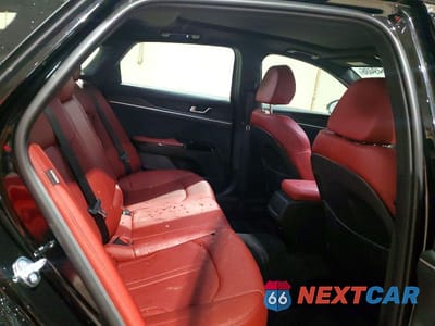 Zdjęcie 10 z 13 samochodu: 2026 KIA K5 GT LINE VIN:KNAG64J79T5470886 - miniatura