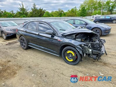 Czwarte zdjęcie samochodu z boku: 2022 VOLKSWAGEN JETTA GLI AUTOBAHN VIN:3VW2T7BUXNM009122 - miniatura