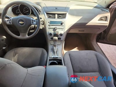 Zdjęcie 8 z 12 samochodu: 2012 CHEVROLET MALIBU VIN:1G1ZC5E03CF321142 - miniatura