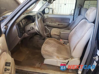 Zdjęcie 7 z 12 samochodu: 2002 TOYOTA TACOMA DOUBLE CAB VIN:5TEHN72N72Z055649 - miniatura