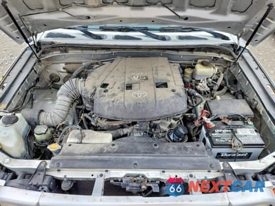 Zdjęcie 12 z 13 samochodu: 2008 TOYOTA FJ CRUISER BASE VIN:JTEBU11F78K005620 - miniatura