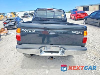 Zdjęcie 6 z 13 samochodu: 2001 TOYOTA TACOMA DOUBLE CAB VIN:5TEHN72N01Z783313 - miniatura