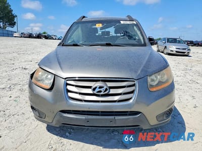 Piąte zdjęcie samochodu w środku: 2011 HYUNDAI SANTA FE GLS VIN:5XYZGDAB4BG023997 - miniatura