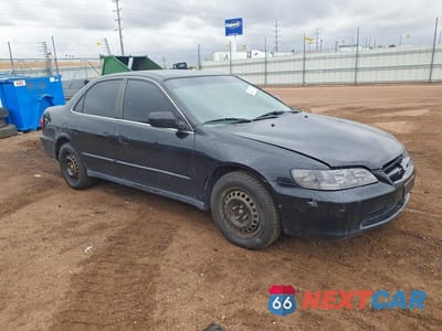 Czwarte zdjęcie samochodu z boku: 1999 HONDA ACCORD VIN:JHMCG5640XC002709 - miniatura