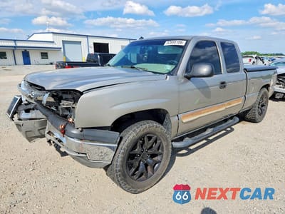 2003 CHEVROLET SILVERADO C1500 1GCEC19T23Z189329 - główne zdjęcie licytacji z USA - miniatura