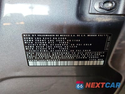 Zdjęcie 13 z 13 samochodu: 2018 VOLKSWAGEN TIGUAN SE VIN:3VV3B7AX0JM043877 - miniatura
