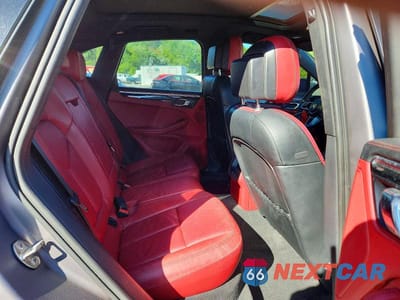 Zdjęcie 10 z 12 samochodu: 2015 PORSCHE MACAN S VIN:WP1AB2A51FLB60141 - miniatura