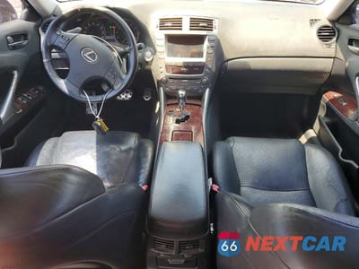 Zdjęcie 8 z 12 samochodu: 2007 LEXUS IS 350 VIN:JTHBE262372012476 - miniatura