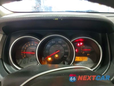 Zdjęcie 9 z 12 samochodu: 2008 NISSAN VERSA 1.8 S VIN:3N1BC13E28L413522 - miniatura