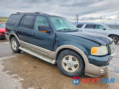 Czwarte zdjęcie samochodu z boku: 2004 FORD EXPEDITION EDDIE BAUER VIN:1FMFU18L04LB47938 - miniatura