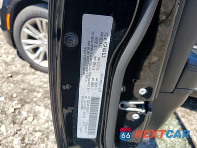 Zdjęcie 12 z 12 samochodu: 2017 CHRYSLER 300 LIMITED VIN:2C3CCAAG5HH552417 - miniatura