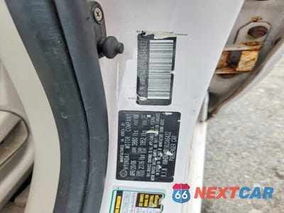 Zdjęcie 12 z 12 samochodu: 2006 HYUNDAI ELANTRA GLS VIN:KMHDN46D16U346432 - miniatura