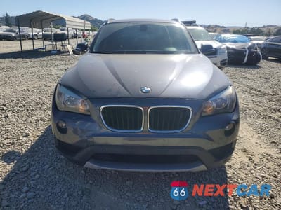 Piąte zdjęcie samochodu w środku: 2014 BMW X1 SDRIVE28I VIN:WBAVM1C52EVW53637 - miniatura