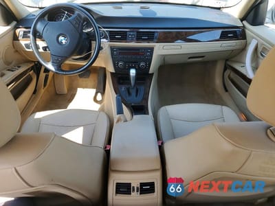 Zdjęcie 8 z 12 samochodu: 2010 BMW 328 XI SULEV VIN:WBAPK5C50AA652977 - miniatura