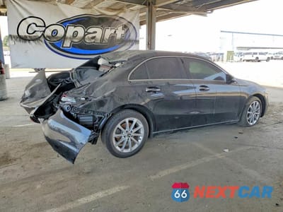 Trzecie zdjęcie samochodu z tyłu: 2021 MERCEDES-BENZ A 220 VIN:W1K3G4EB5MJ268445 - miniatura