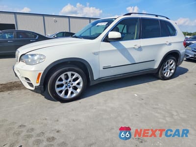2013 BMW X5 XDRIVE35D 5UXZW0C54D0B91491 - główne zdjęcie licytacji z USA - miniatura