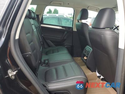 Zdjęcie 11 z 13 samochodu: 2015 VOLKSWAGEN TOUAREG V6 VIN:WVGEF9BP2FD002722 - miniatura