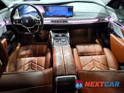 Zdjęcie 8 z 14 samochodu: 2024 BMW I7 XDRIVE60 VIN:WBY53EJ09RCP73326 - miniatura