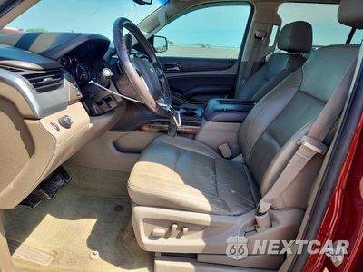 Zdjęcie 7 z 13 samochodu: 2016 CHEVROLET SUBURBAN C1500 LT VIN:1GNSCHKC5GR155176 - miniatura