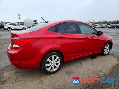Trzecie zdjęcie samochodu z tyłu: 2013 HYUNDAI ACCENT GLS VIN:KMHCU4AE3DU404892 - miniatura