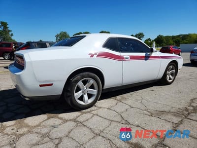 Trzecie zdjęcie samochodu z tyłu: 2014 DODGE CHALLENGER SXT VIN:2C3CDYAG4EH111637 - miniatura