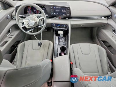 Zdjęcie 8 z 12 samochodu: 2023 HYUNDAI ELANTRA SEL VIN:KMHLM4AG7PU581550 - miniatura