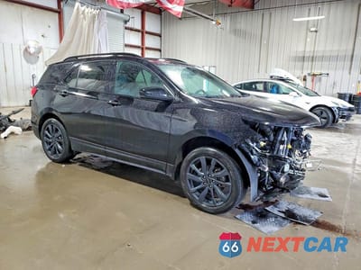 Czwarte zdjęcie samochodu z boku: 2024 CHEVROLET EQUINOX RS VIN:3GNAXWEG5RL168457 - miniatura