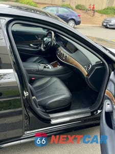 Piąte zdjęcie samochodu w środku: 2015 MERCEDES-BENZ S 550 VIN:WDDUG8CB4FA080159 - miniatura
