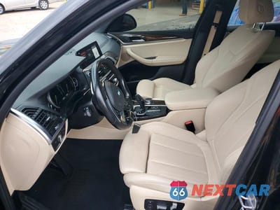 Zdjęcie 7 z 12 samochodu: 2019 BMW X3 SDRIVE30I VIN:5UXTR7C50KLE94916 - miniatura