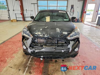 Piąte zdjęcie samochodu w środku: 2015 HYUNDAI VELOSTER TURBO VIN:KMHTC6AE3FU229612 - miniatura