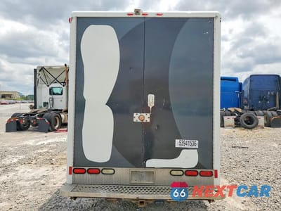 Zdjęcie 6 z 12 samochodu: 2012 ISUZU NPR HD BOX TRUCK VIN:54DC4W1B6CS803694 - miniatura