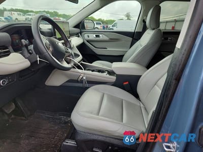 Zdjęcie 7 z 14 samochodu: 2025 FORD EXPLORER ACTIVE VIN:1FMUK8DHXSGB01594 - miniatura