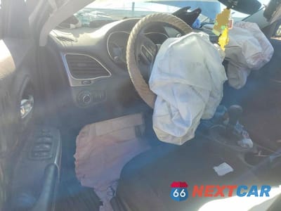 Zdjęcie 8 z 12 samochodu: 2021 JEEP CHEROKEE VIN:1C4PJLCBXMD136774 - miniatura