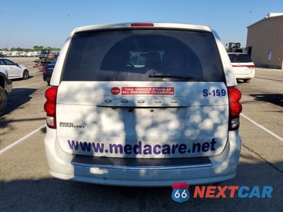 Zdjęcie 6 z 13 samochodu: 2016 DODGE GRAND CARAVAN SE VIN:2C4RDGBG9GR259634 - miniatura