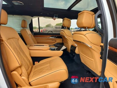 Zdjęcie 11 z 13 samochodu: 2024 JEEP GRAND WAGONEER SERIES III VIN:1C4SJVGP0RS100784 - miniatura