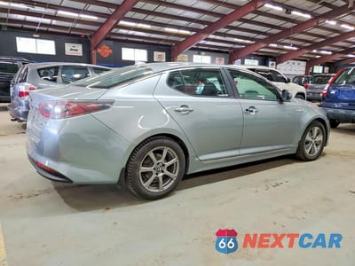 Trzecie zdjęcie samochodu z tyłu: 2015 KIA OPTIMA HYBRID VIN:KNAGN4AD7F5090863 - miniatura