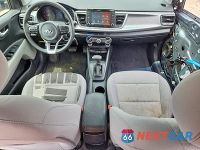 Zdjęcie 8 z 13 samochodu: 2020 KIA RIO S VIN:3KPA24AD3LE330590 - miniatura