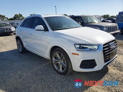 Czwarte zdjęcie samochodu z boku: 2017 AUDI Q3 PREMIUM PLUS VIN:WA1JCCFS2HR010147 - miniatura