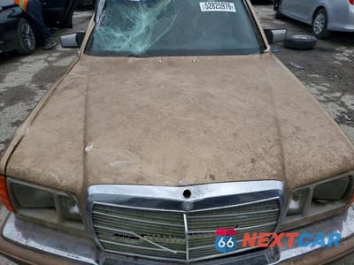 Zdjęcie 11 z 12 samochodu: 1983 MERCEDES-BENZ 380 SEL VIN:WDBCA33A7DB044151 - miniatura
