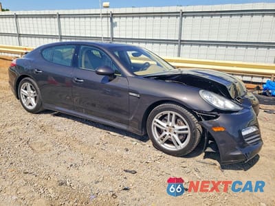 Czwarte zdjęcie samochodu z boku: 2011 PORSCHE PANAMERA 2 VIN:WP0AA2A73BL021967 - miniatura