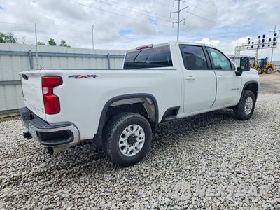 Trzecie zdjęcie samochodu z tyłu: 2022 CHEVROLET SILVERADO K2500 HEAVY DUTY LT VIN:2GC1YNEY5N1225096 - miniatura