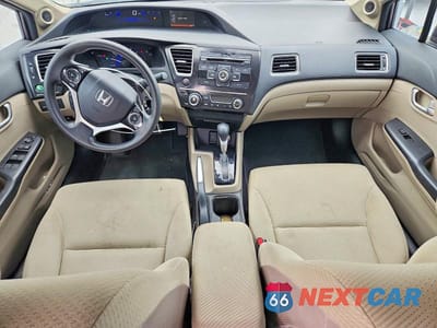 Zdjęcie 8 z 12 samochodu: 2013 HONDA CIVIC HYBRID VIN:19XFB4F25DE000125 - miniatura