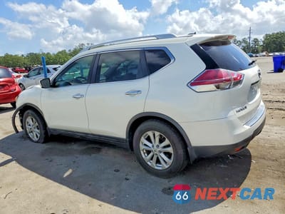Drugie zdjęcie samochodu z przodu: 2015 NISSAN ROGUE SV VIN:5N1AT2MT1FC765796 - miniatura