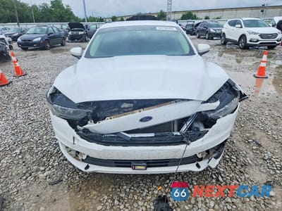 Piąte zdjęcie samochodu w środku: 2018 FORD FUSION SE VIN:3FA6P0H77JR123714 - miniatura