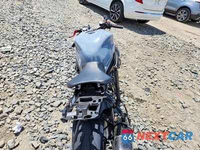 Zdjęcie 6 z 9 samochodu: 2020 SUZUKI GSX-R600 VIN:JS1GN7FA8L7100202 - miniatura
