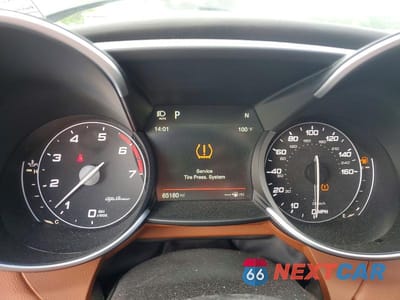 Zdjęcie 9 z 12 samochodu: 2018 ALFA ROMEO GIULIA TI Q4 VIN:ZARFAEEN9J7563779 - miniatura