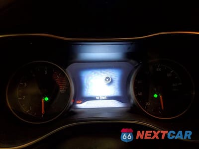 Zdjęcie 9 z 13 samochodu: 2022 JEEP CHEROKEE LATITUDE LUX VIN:1C4PJMMNXND511336 - miniatura