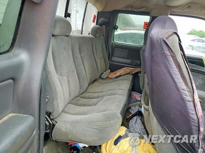 Zdjęcie 10 z 12 samochodu: 2004 CHEVROLET SILVERADO K1500 VIN:1GCEK19T74E172148 - miniatura