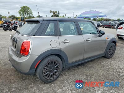Trzecie zdjęcie samochodu z tyłu: 2018 MINI COOPER VIN:WMWXU1C58J2F81219 - miniatura